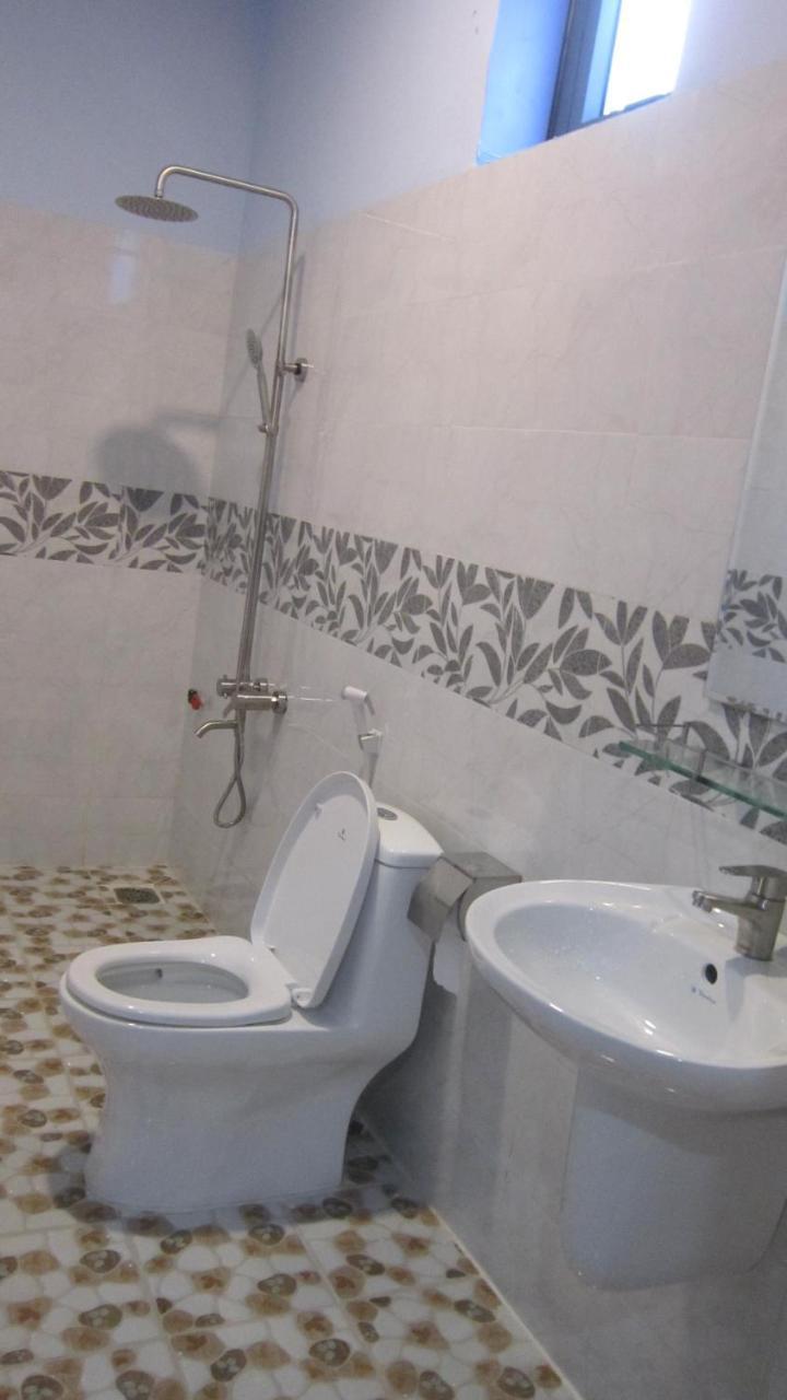 Hong Chau Guesthouse Дуонг-Донг Экстерьер фото